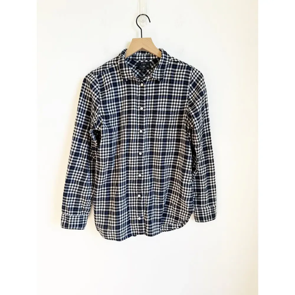 J. CREW Classic-fit boy shirt in frost plaid flannel black white Blue Size 8